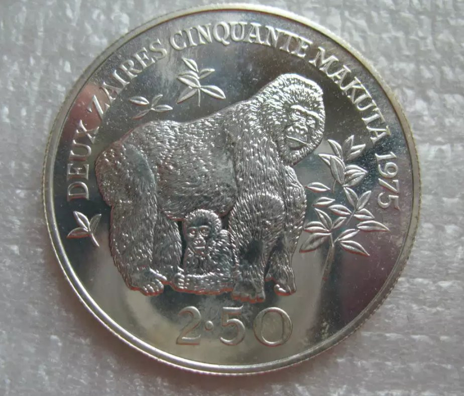 【鲸贝乐淘】★北京国际钱币博览会专场★ 千字文·第“龙师火帝”号拍卖 【银币一对】扎伊尔（刚果）年野生珍惜保护动物纪念银币一对（原盒+证书）