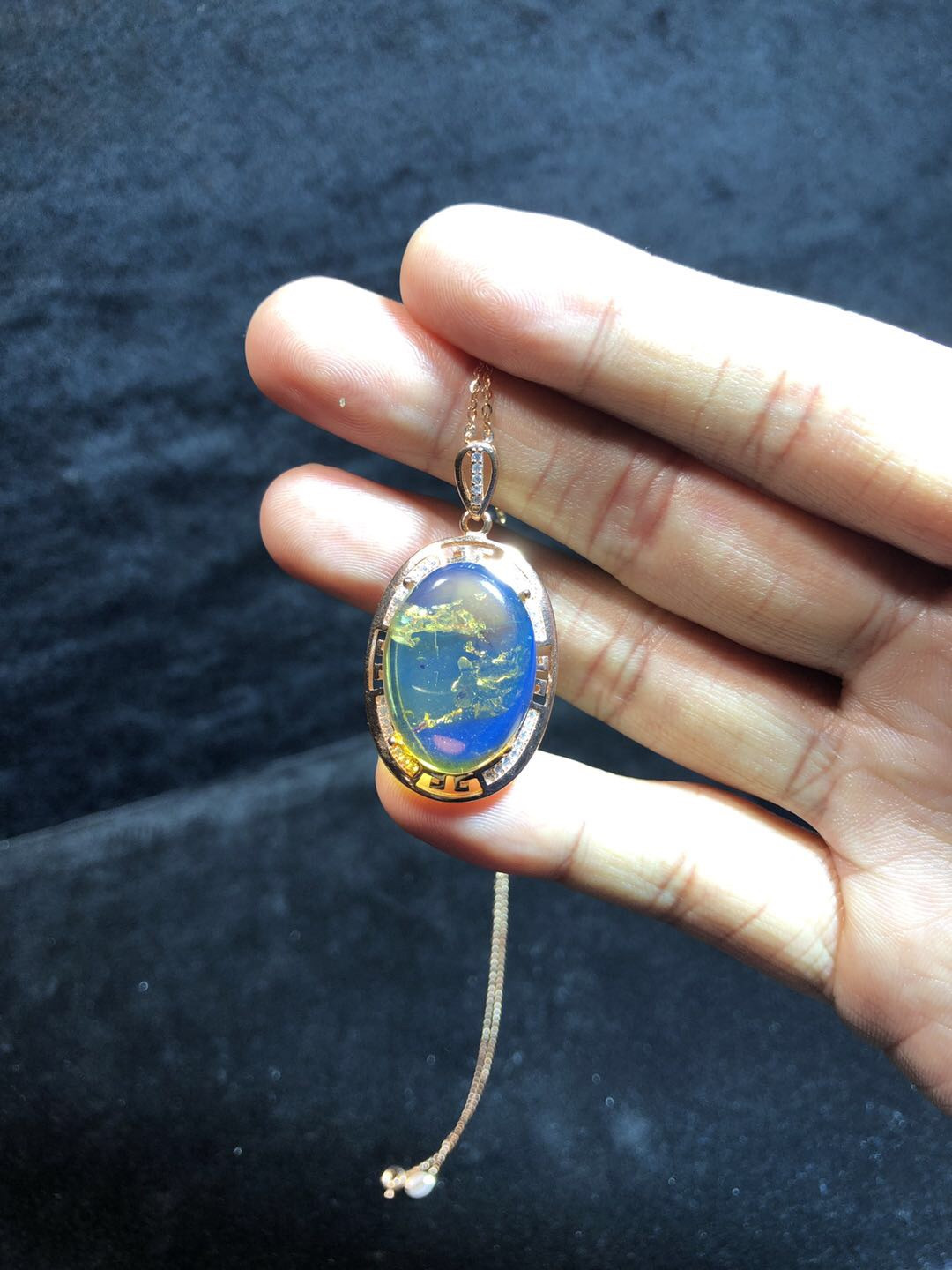 多米尼加蓝珀专场 多米尼加蓝珀虫珀项链吊坠