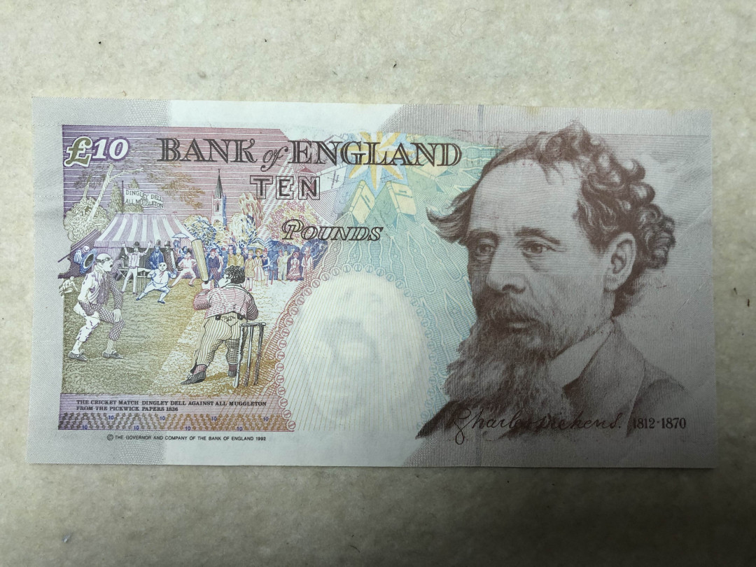 北京国际钱币博览会专场【收藏联盟】第109期拍卖——欧美环游记 【一组4张】英国E序列皇冠版5镑（UNC品相）、10镑（A01首发冠，UNC-有黄斑）、20镑（UNC-有黄斑）以及E序列10镑（UNC品相） 