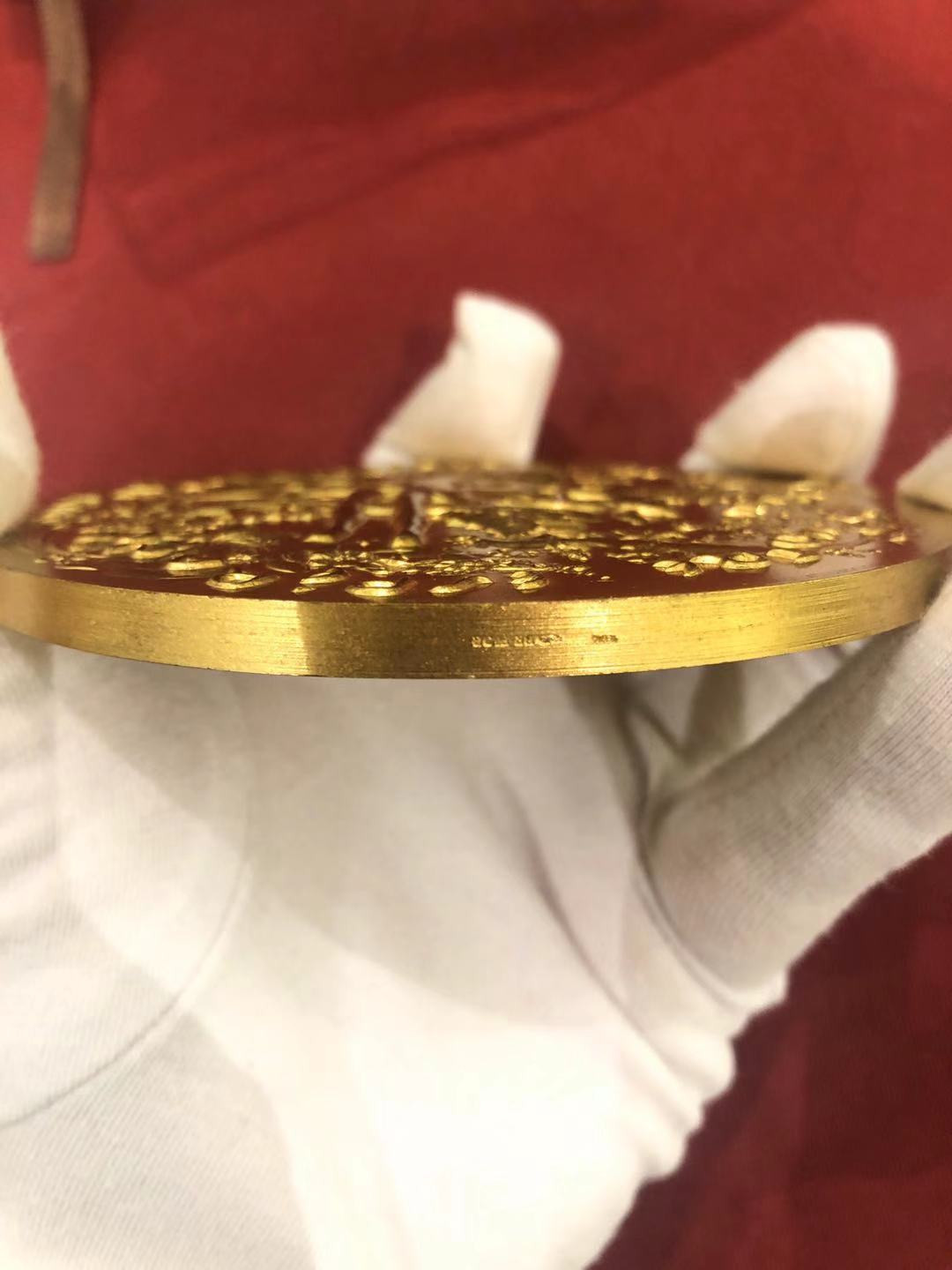 喜迎2019北京国际钱币博览会，法国艺术麦朵尔拍卖 金飞马(手雕章)