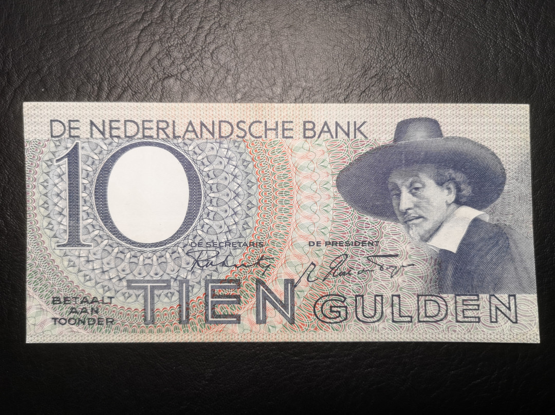 《外钞收藏家》第七十二期拍卖 荷兰1943年10盾 au品相