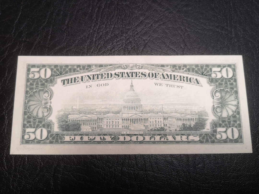 《外钞收藏家》第七十二期拍卖 1985年美元 小头 50 全新unc 品相很不错