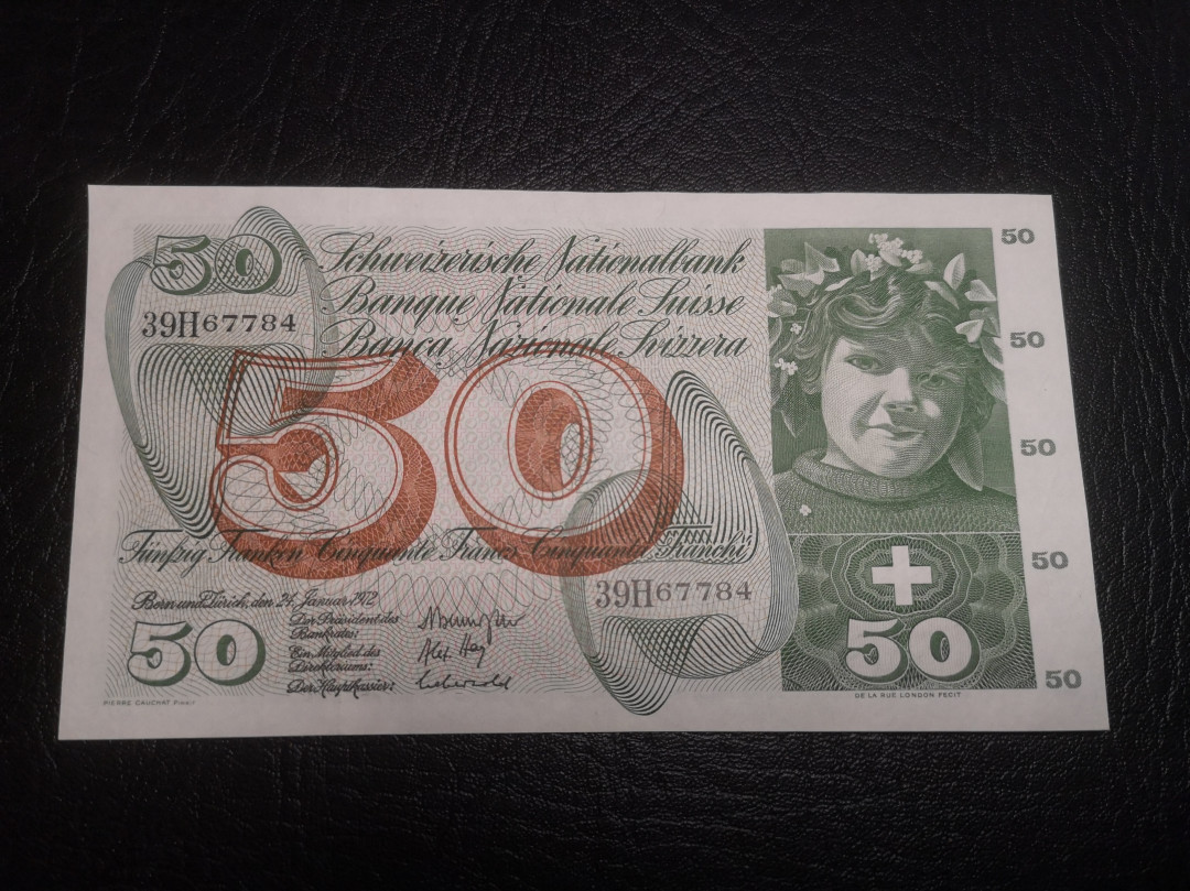 《外钞收藏家》第七十二期拍卖 瑞士1972年50法郎 全新unc 苹果园