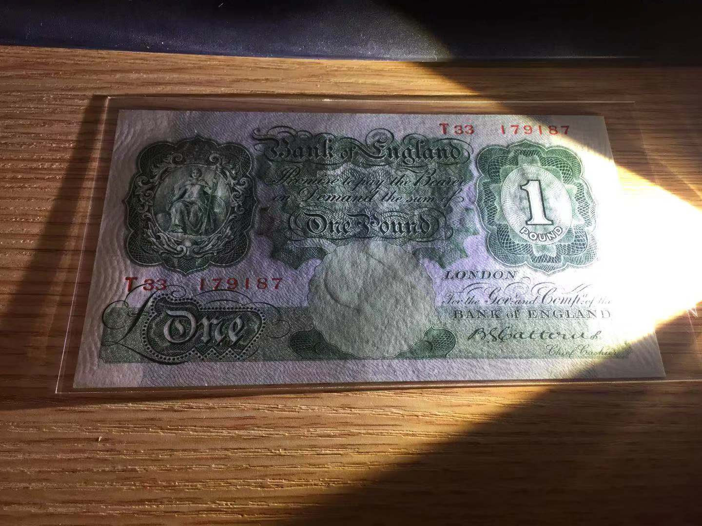 【收藏联盟】第110期拍卖——悠远岛歌 【英镑一组4张】英国 1928年 A序列 1镑 不同签名 AU/UNC-/UNC/UNC