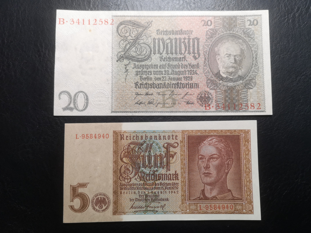 《外钞收藏家》第七十二期拍卖 西德1935年100、50、20马克  100品相不错 20有一个黄点 5有受潮