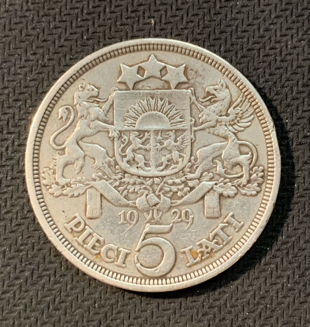 紫瑗钱币—微拍第三期  拉脱维亚 1929年 女神 5拉特 25克 0.835银