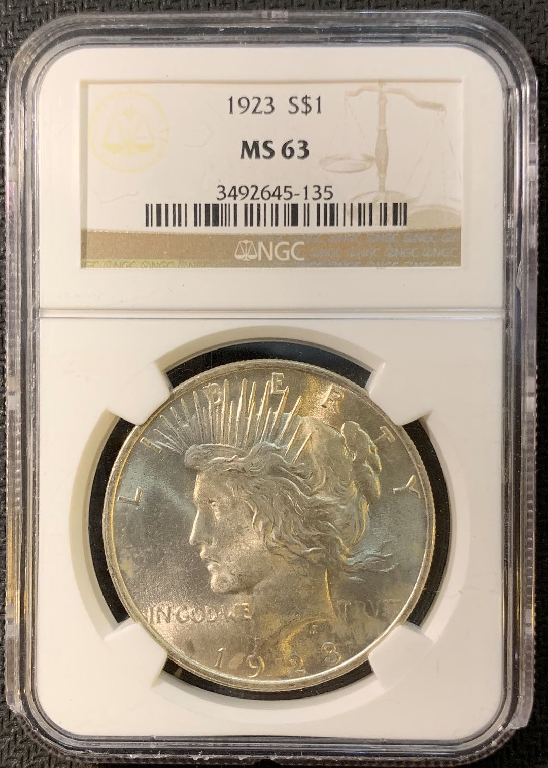 紫瑗钱币—微拍第三期  美国 1923年 和平鸽 1美元 NGC MS63 盒有损