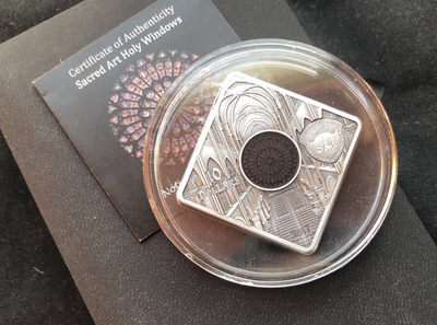 【随心&Getcoins】现代金银币拍卖四十一期 【帕劳】帕劳2017年圣殿之窗系列巴黎圣母院菱形镶嵌银币