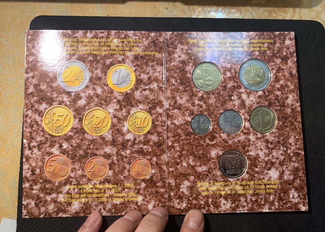 紫瑗钱币—微拍第五期  芬兰 1999年 第二种 5枚套 喷火10马克 原厂卡装 少见