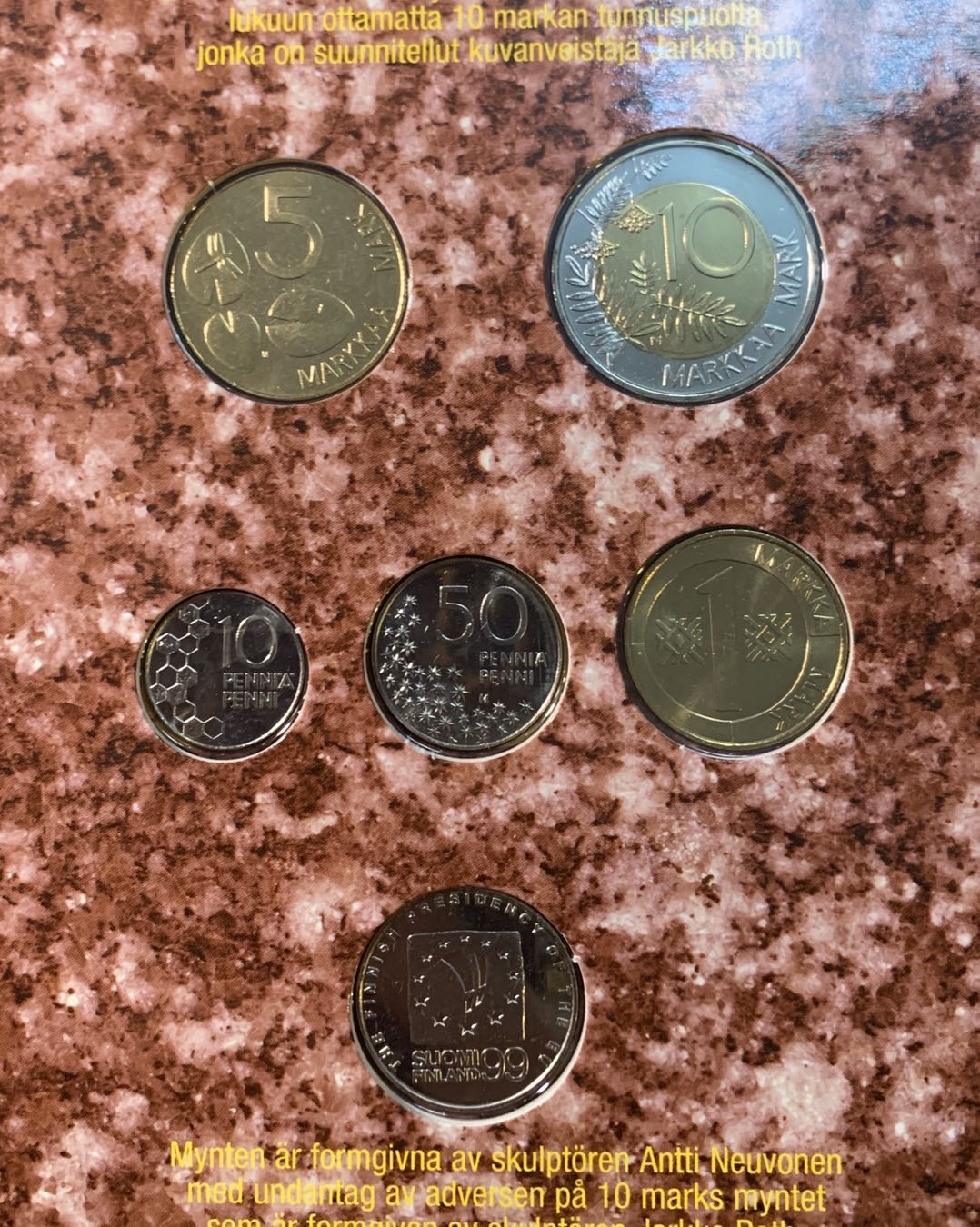 紫瑗钱币—微拍第五期  芬兰 1999年 第二种 5枚套 喷火10马克 原厂卡装 少见