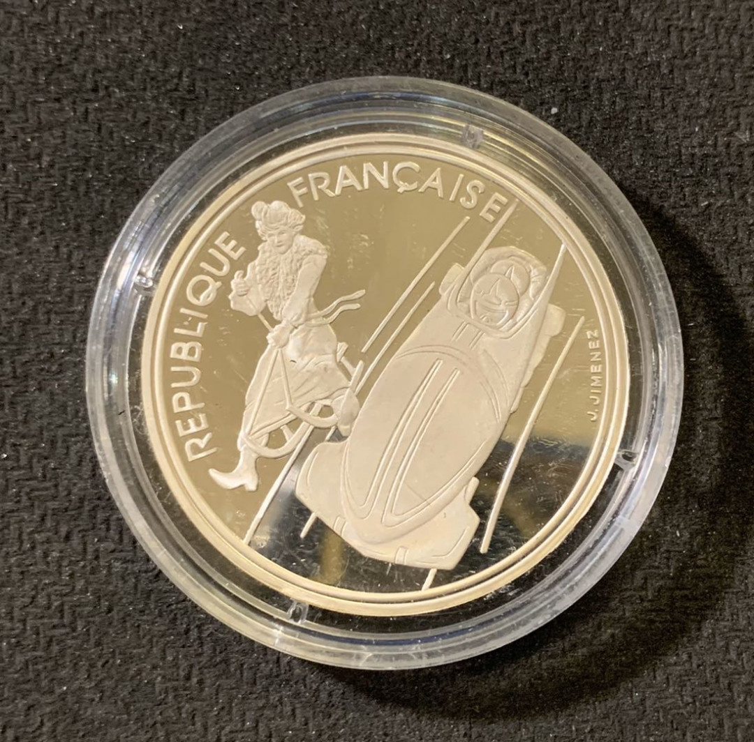 紫瑗钱币—微拍第六期  外国现代银币场 法国 1990年 滑雪车 100法郎 22.2克 0.9银 精制