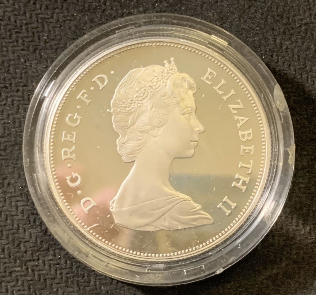 紫瑗钱币—微拍第六期  外国现代银币场 英国 1981年 查尔斯和戴安娜 25便士 银币 28.27克 0.925银