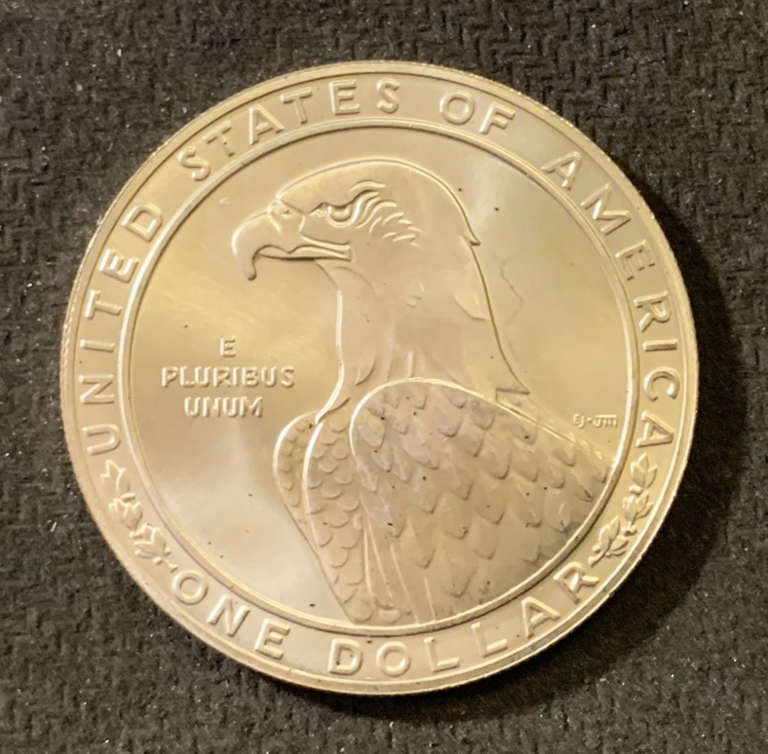 紫瑗钱币—微拍第六期  外国现代银币场 美国 1983年  铁饼 1元 银币 26.73克 0.9银