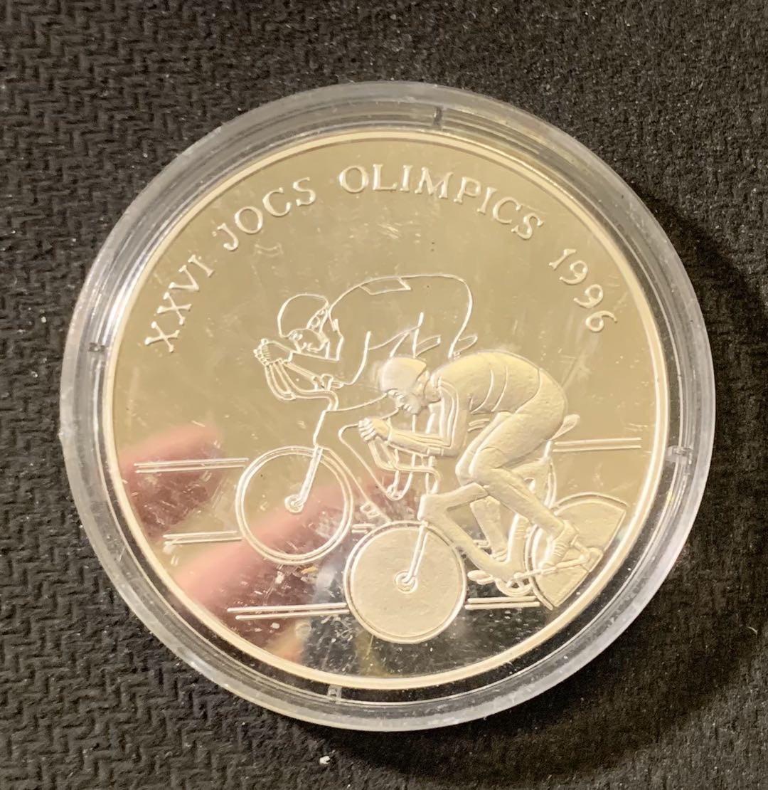 紫瑗钱币—微拍第六期  外国现代银币场 安道尔 1994年 自行车 10第纳尔  31.47克 0.925银