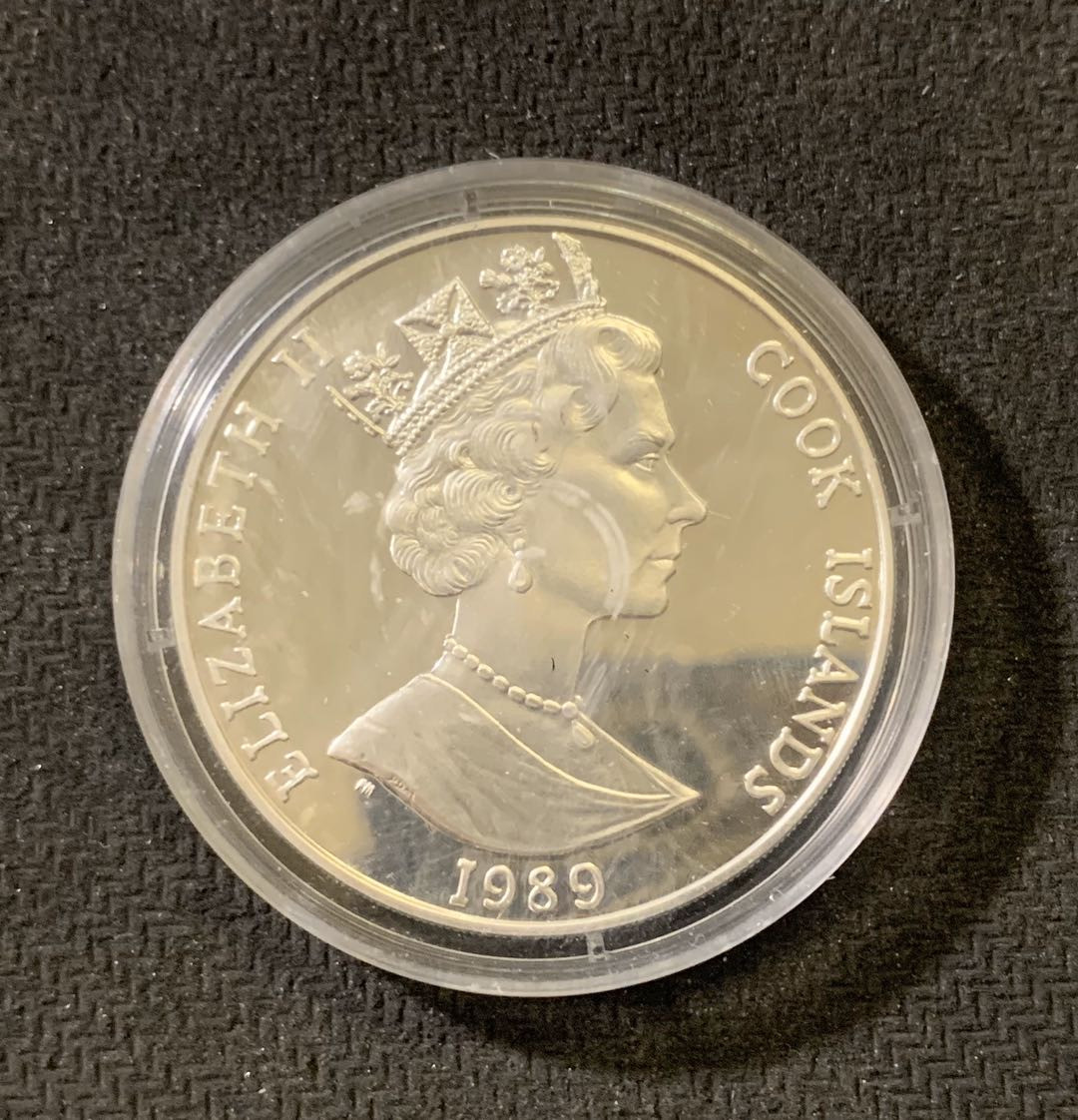 紫瑗钱币—微拍第六期  外国现代银币场 库克群岛 1989年 现代三项 50元 28.28克 0.925银