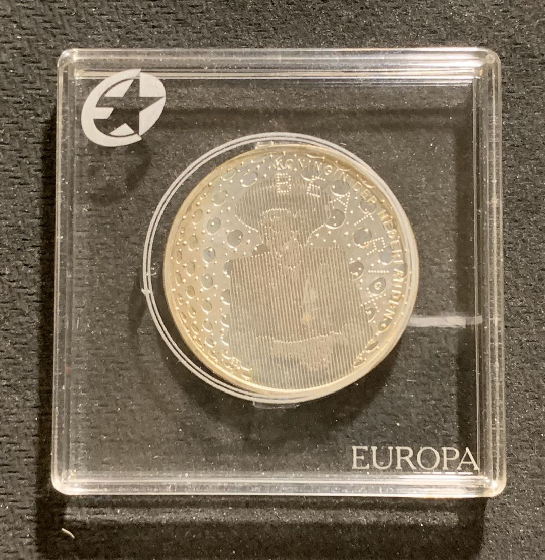 紫瑗钱币—微拍第七期   荷兰 2005年  二战60周年 5欧元 纪念 银币