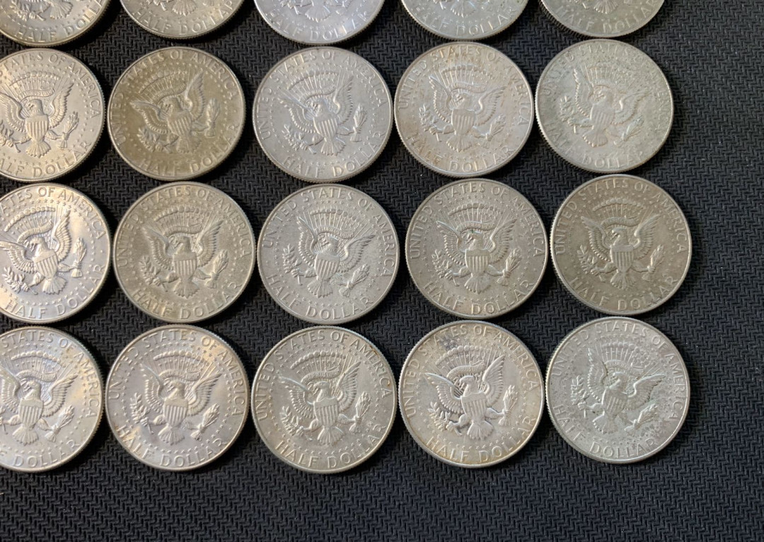 紫瑗钱币—微拍第九期  美国 1966—1968年 肯尼迪 50分 银币 共230克 0.4银