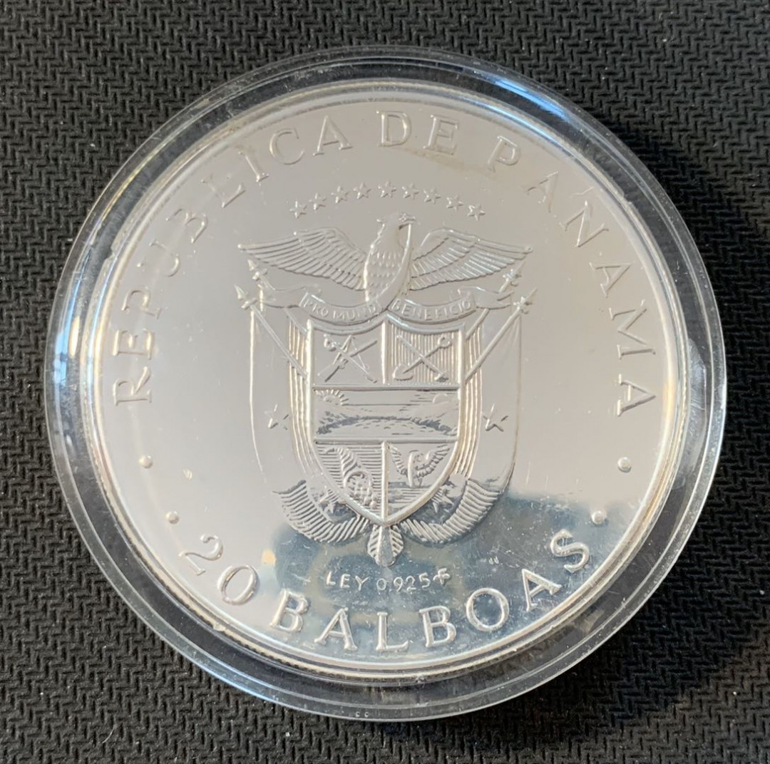 紫瑗钱币—微拍第九期  巴拿马 1977年 巴尔博亚 20波拿巴 130克 0.925银