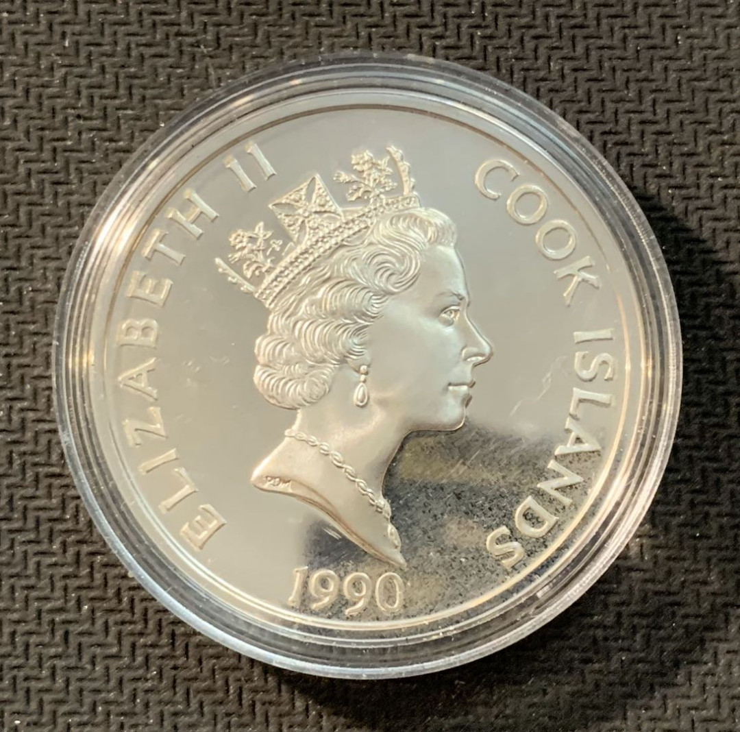 紫瑗钱币—微拍第11期  中外现代银币场 库克群岛 1990年 发现美洲 女王 50元 31.35克 0.925银