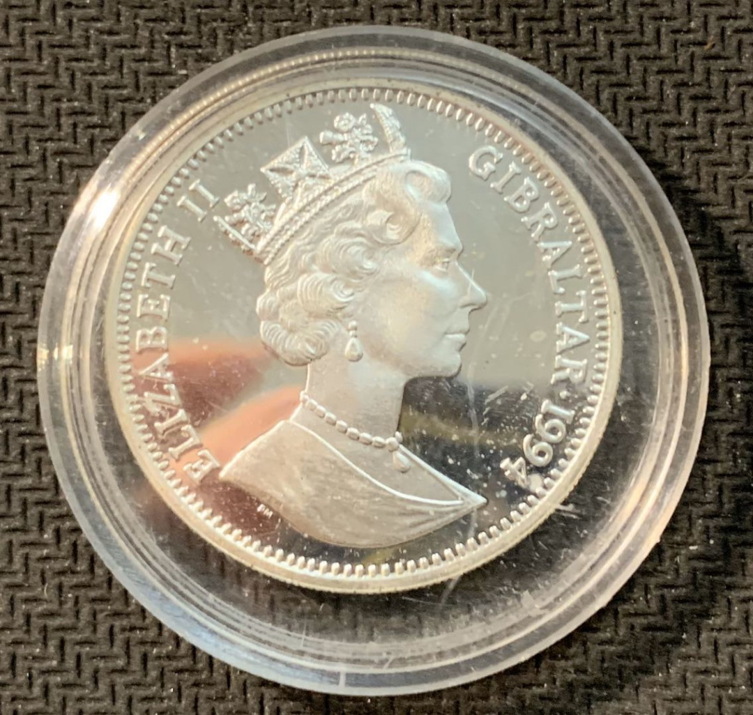 紫瑗钱币—微拍第11期  中外现代银币场 直布罗陀 1994年  勃兰登堡门 14埃局  10克 0.925银