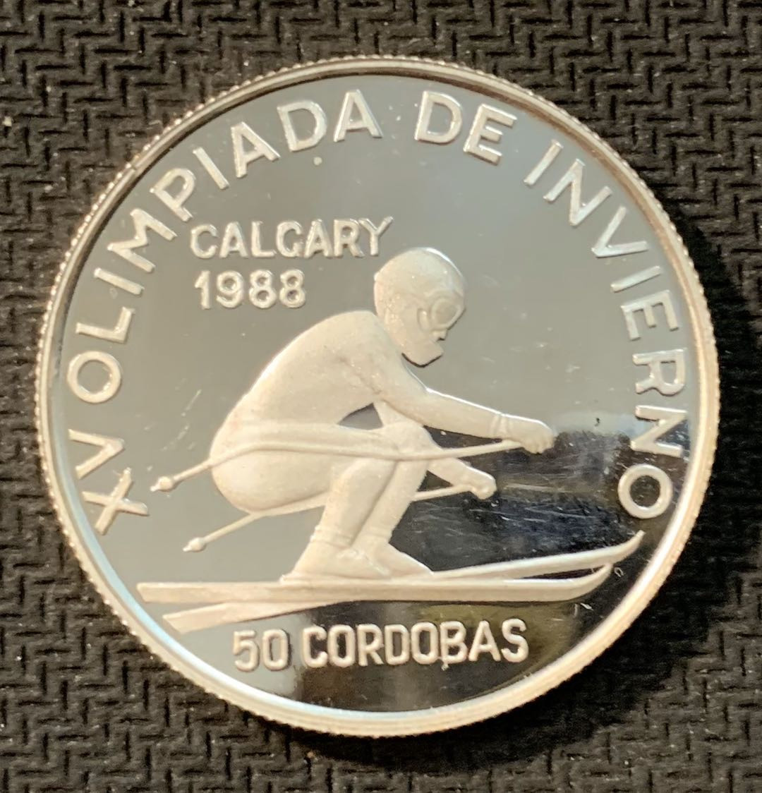 紫瑗钱币—微拍第11期  中外现代银币场 尼加拉瓜 1988年 卡尔加里冬奥会 滑雪 50科多巴 16.6克 0.825银 精制