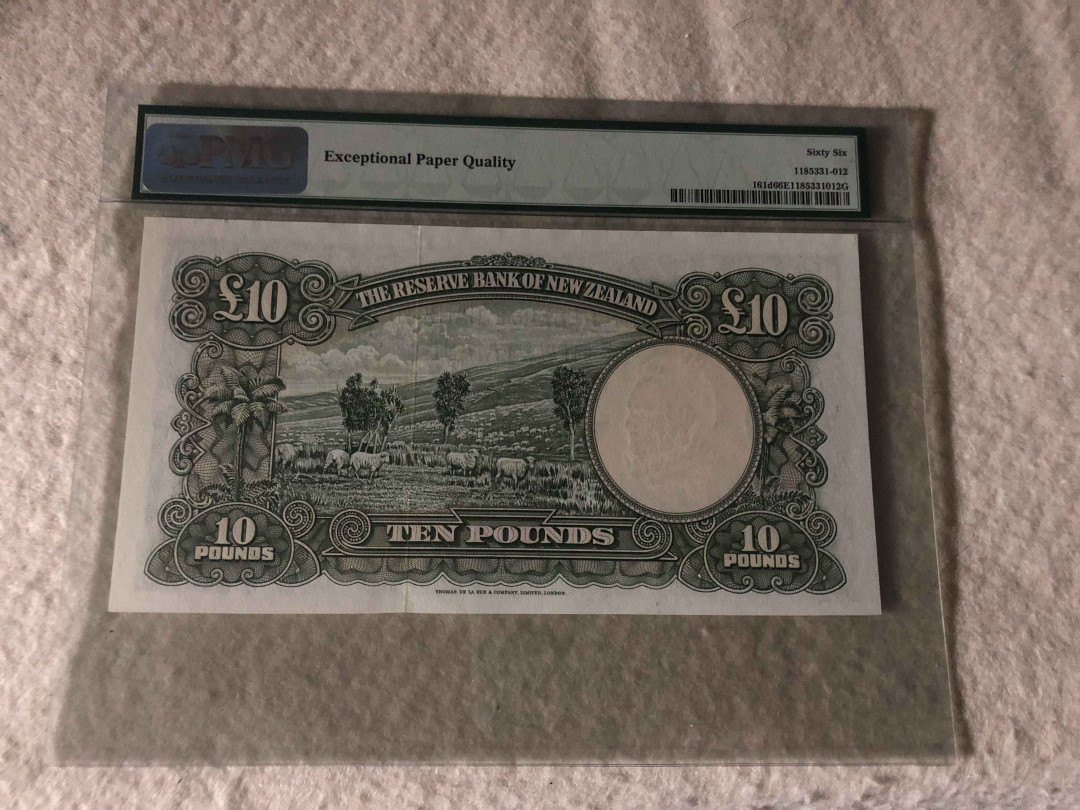 【收藏联盟】第113期拍卖——末代君主 新西兰 1967年 10镑 PMG66EPQ  p161d 大票幅 库克船长