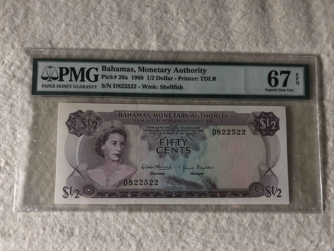 【收藏联盟】第113期拍卖——末代君主 巴哈马 1968年 1/2元 PMG67EPQ 高分 经典彩背 女王纸币