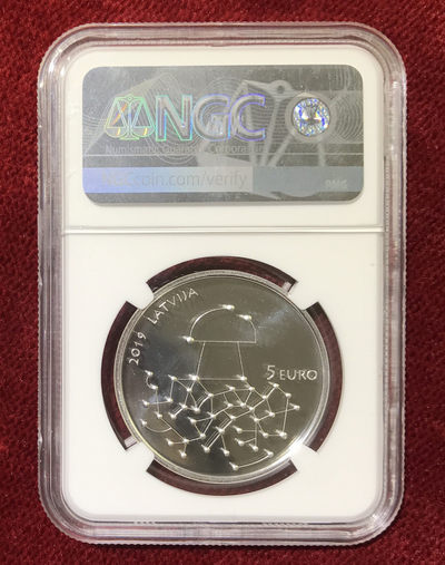 【随心拍&GetCoins】现代金银币拍卖第四十三期 拉脱维亚2019年森林的礼物5欧精制纪念银币NGC69