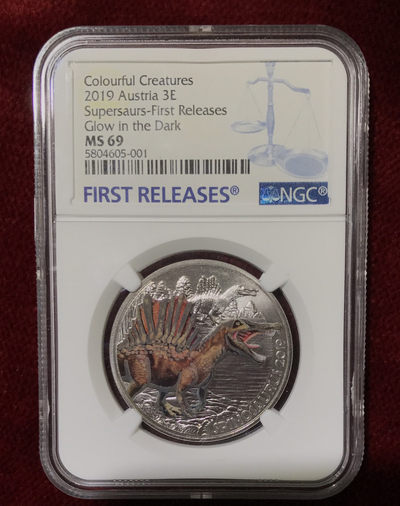 【随心拍&GetCoins】现代金银币拍卖第四十三期 奥地利2019年恐龙系列1棘龙3欧彩色夜光合金纪念币NGC69首期蓝标