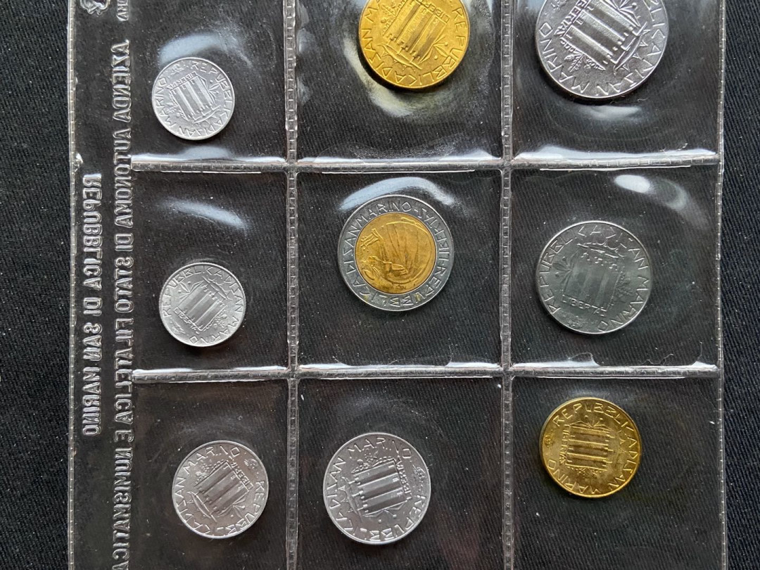 【币观天下】第九十五期钱币拍卖 【圣马力诺】9枚套币秒杀～