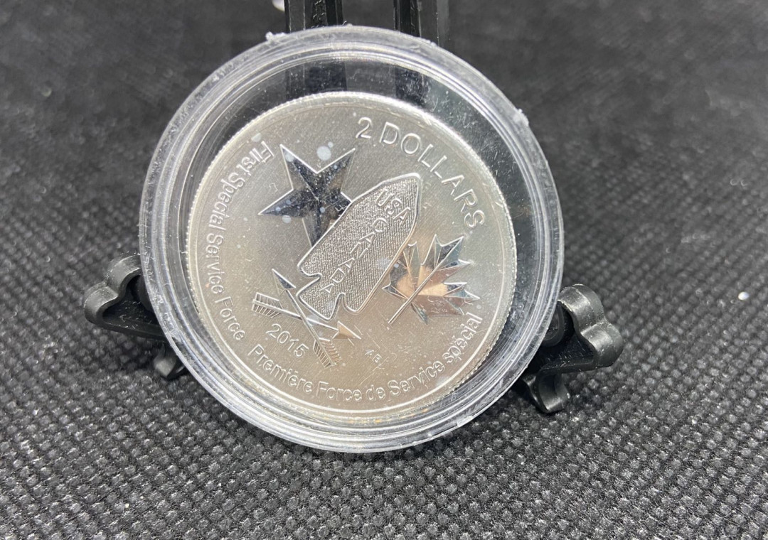 【币观天下】第九十五期钱币拍卖 【加拿大】2015年投资银币纪念美国加拿大共同事件