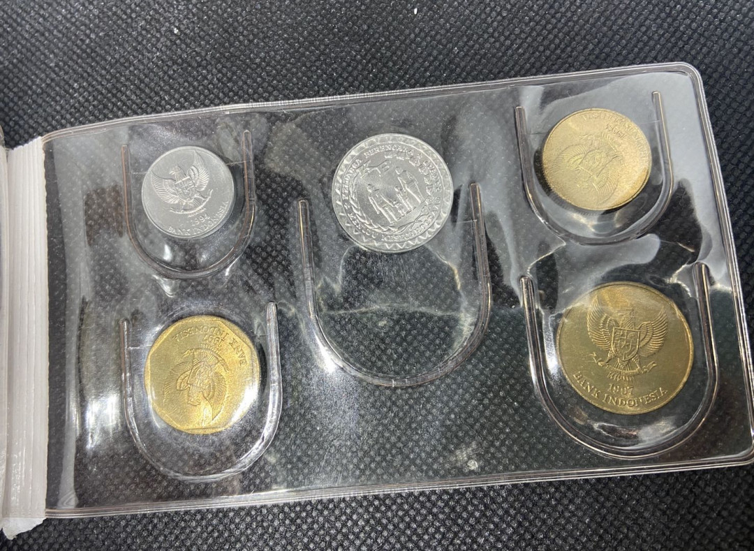 【币观天下】第九十五期钱币拍卖 【印尼+新加坡】流通币11枚