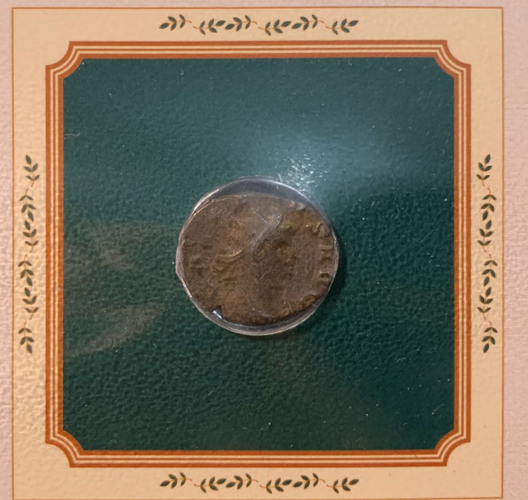 紫瑗钱币—微拍第12期  罗马帝国 伽利埃努斯时期 铜币一枚 带册