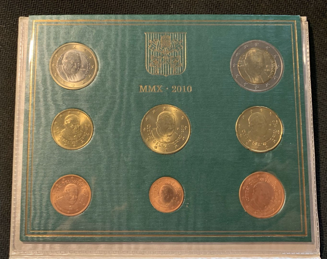 紫瑗钱币—微拍第12期  梵蒂冈 2010年 保罗二世 1分—2欧 8枚套 官方套