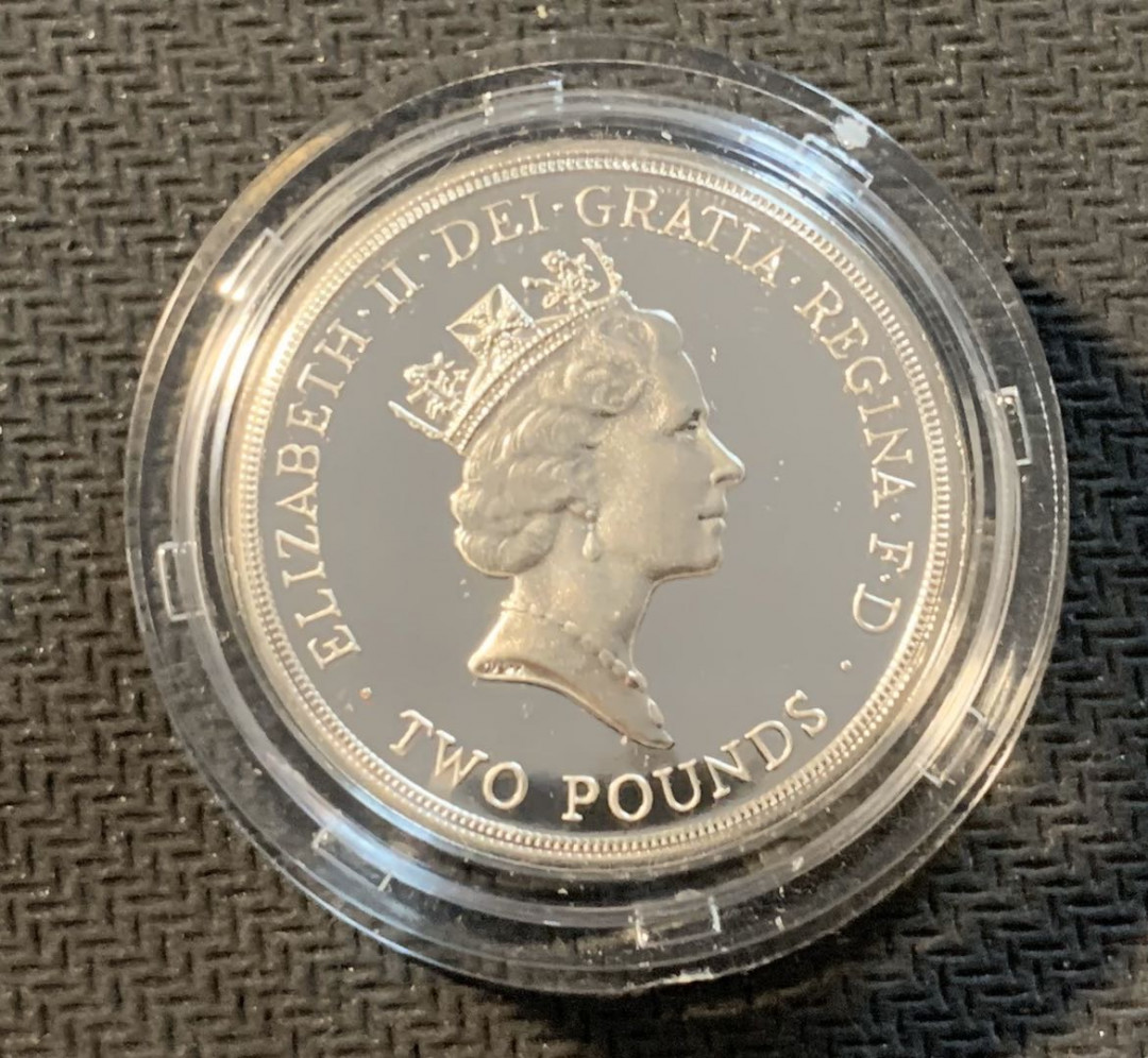 紫瑗钱币—微拍第12期  英国 1987年 1磅 精制银币 15.98克 0.925银 原盒证书