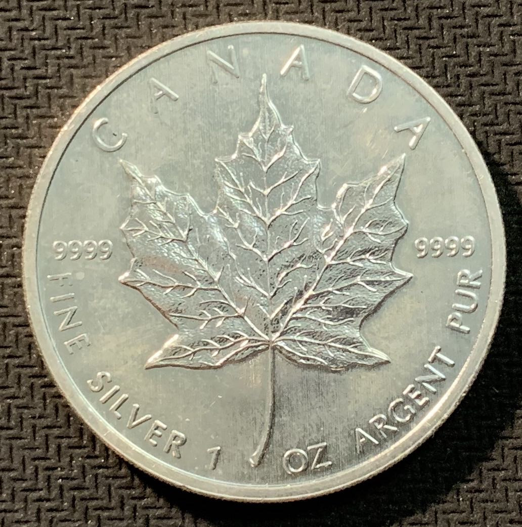 紫瑗钱币—微拍第12期  加拿大 2010年 枫叶投资银币 1盎司 31.1克 0.9999银