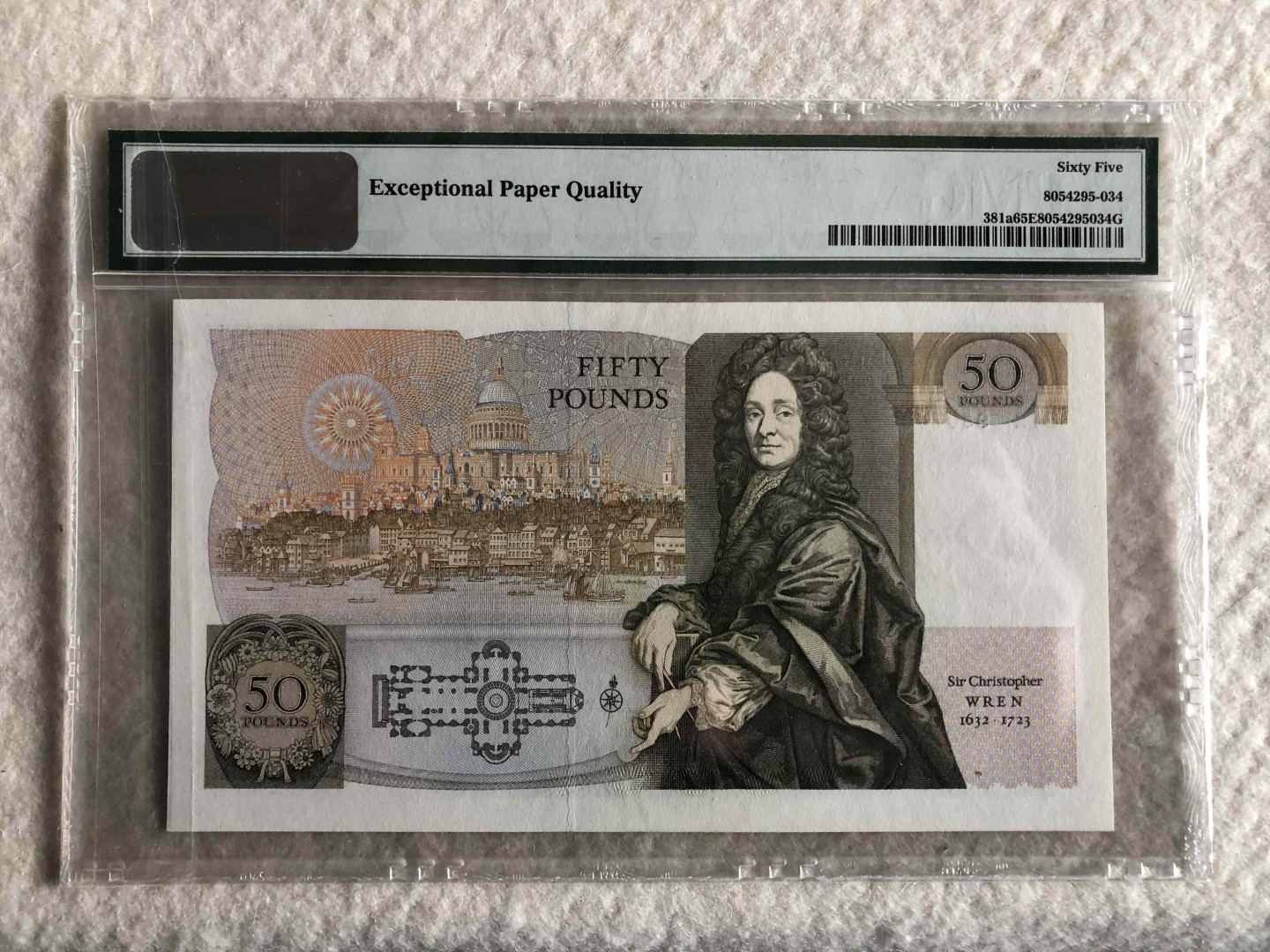 【收藏联盟】第114期拍卖（2019收官之作）——爪哇舞者 英国 1981-88年 50镑 p381a 初版无金属线 PMG65EPQ D.H.F签名