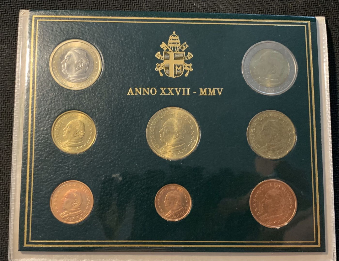 紫瑗钱币—微拍第12期  梵蒂冈 2005年 保罗二世 1分—2欧 8枚套 官方套