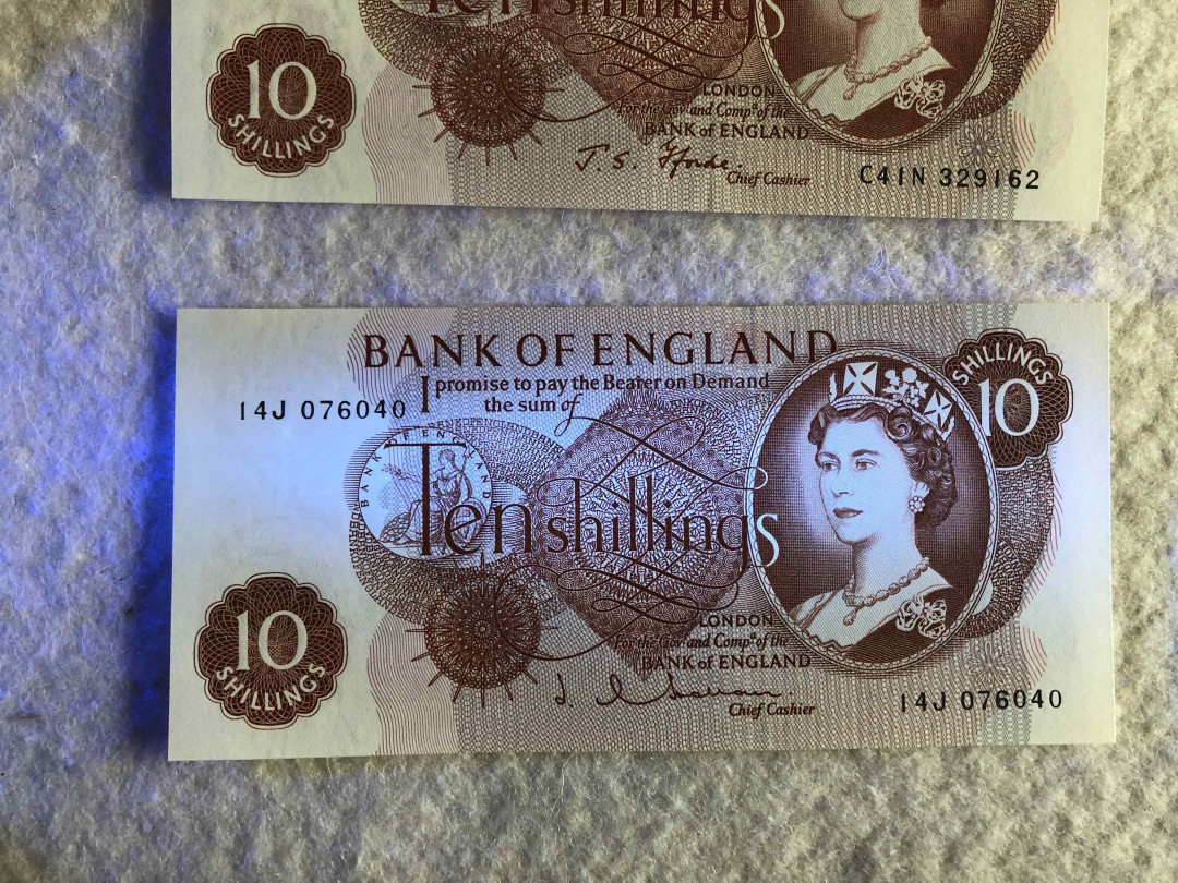 【收藏联盟】第114期拍卖（2019收官之作）——爪哇舞者 【一组6张】英国A序列10先令及1镑共4张 VF-UNC & C序列共2张 UNC 女王纸币 品相详情见图片测光图及紫光图