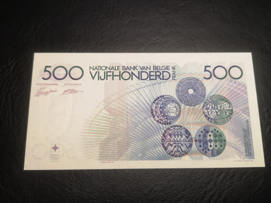 《外钞收藏家》第七十四期拍卖 比利时倒二版500法郎 全新unc