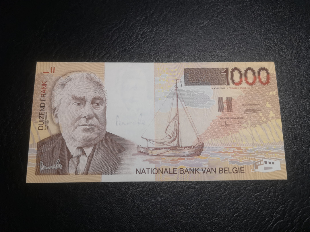 《外钞收藏家》第七十四期拍卖 比利时末版1000  au品相