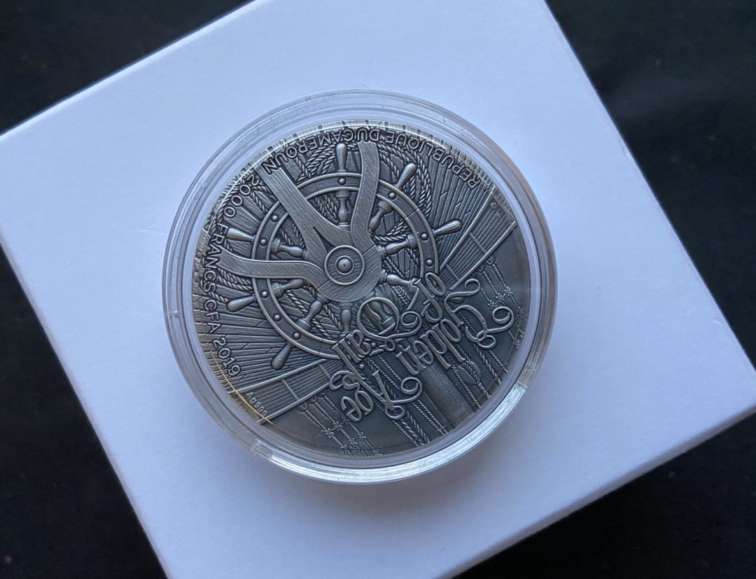 【币观天下】第九十六期钱币拍卖 【高浮雕系列】喀麦隆安妮女王复仇号2oz仿古银币【第一枚】