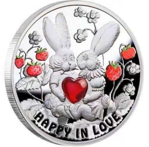 【币观天下】第九十六期钱币拍卖 【纽埃】2.纽埃2012年1元，“恋爱中的幸福”草莓与恋爱兔子 镶嵌大颗粒心形红宝石 彩色 精制银币