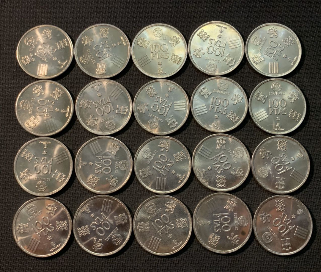 紫瑗钱币—微拍第13期 —批发场 西班牙 1980年 世界杯 100比塞塔 大镍币 一组20枚 BU 原卷拆