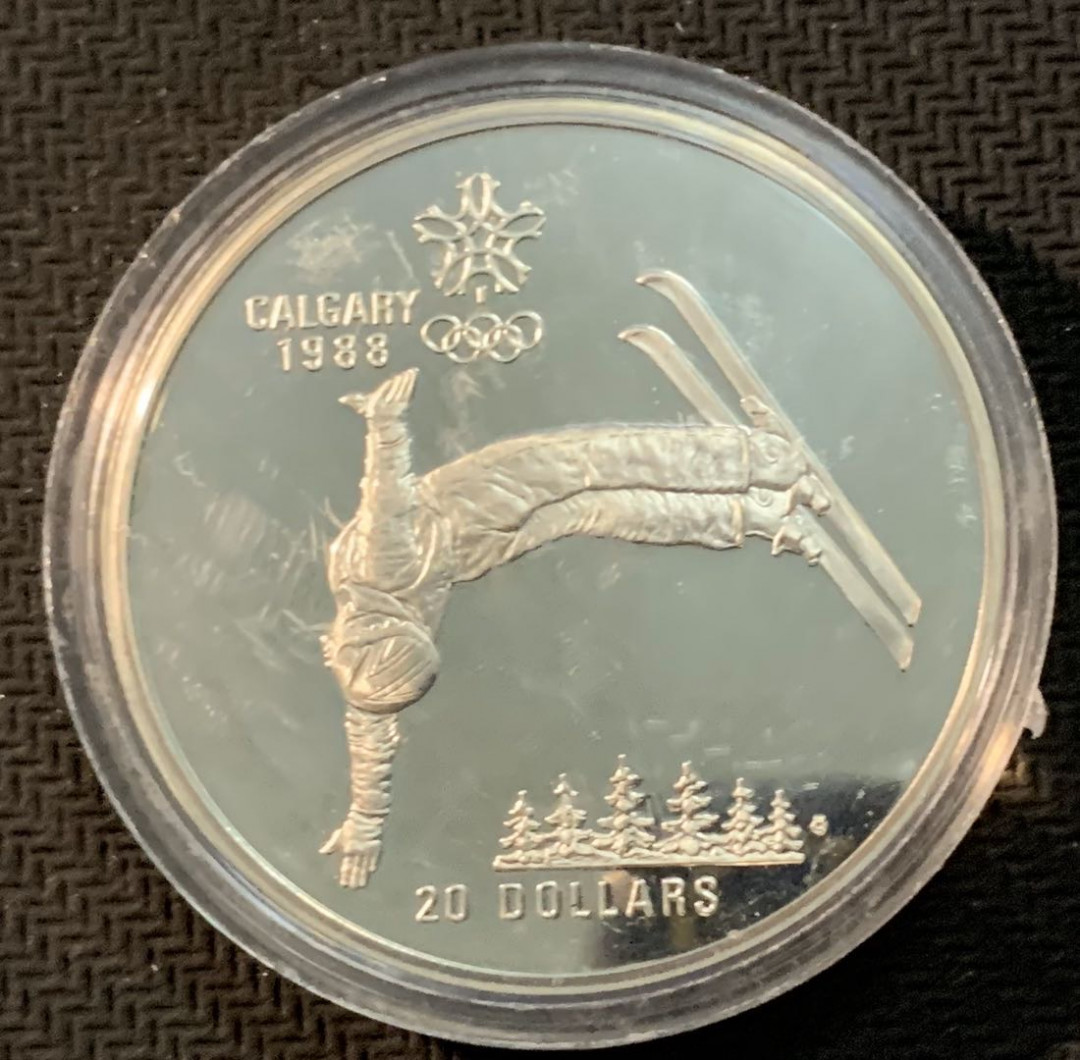 紫瑗钱币—微拍第13期 —批发场 加拿大 1986年 卡尔加里冬奥会 高台滑雪 20元  34.1克 0.925银 精制