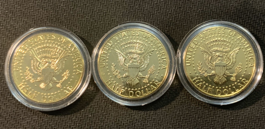 紫瑗钱币—微拍第13期 —批发场 美国 纪念戴安娜查尔斯 彩色艺术币 50美分 一套3枚 有盒证