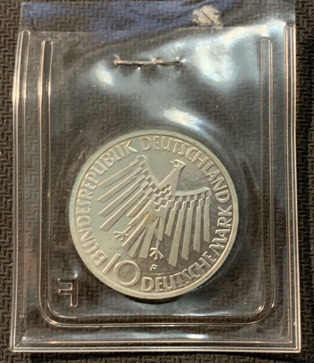 紫瑗钱币—微拍第13期 —批发场 德国 1972年  F厂 慕尼黑奥运会 会徽 10马克 15.5克 0.625银 精制 原封