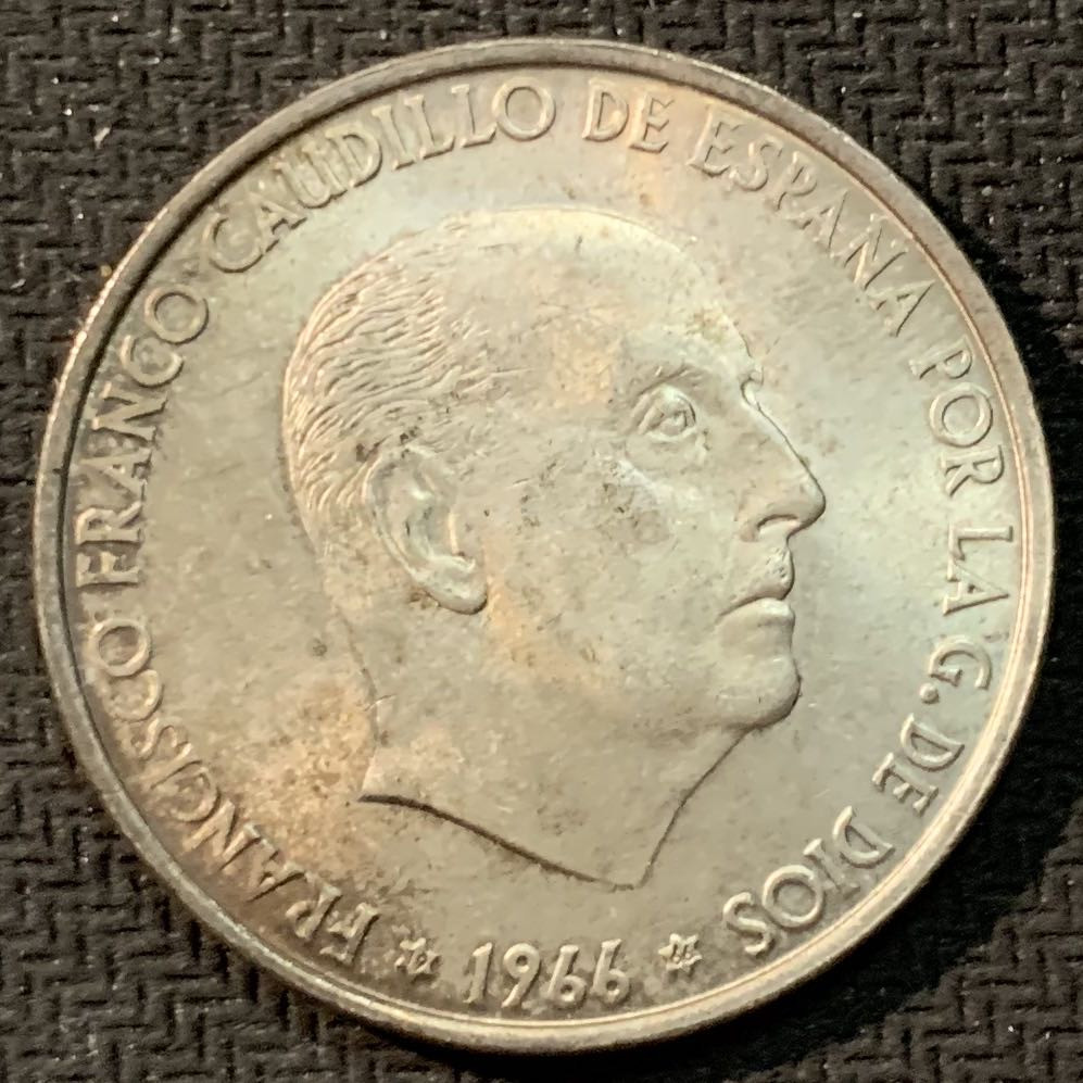 紫瑗钱币—微拍第14期  西班牙 1966年 佛朗哥 100比塞塔  19克 0.9银 UNC