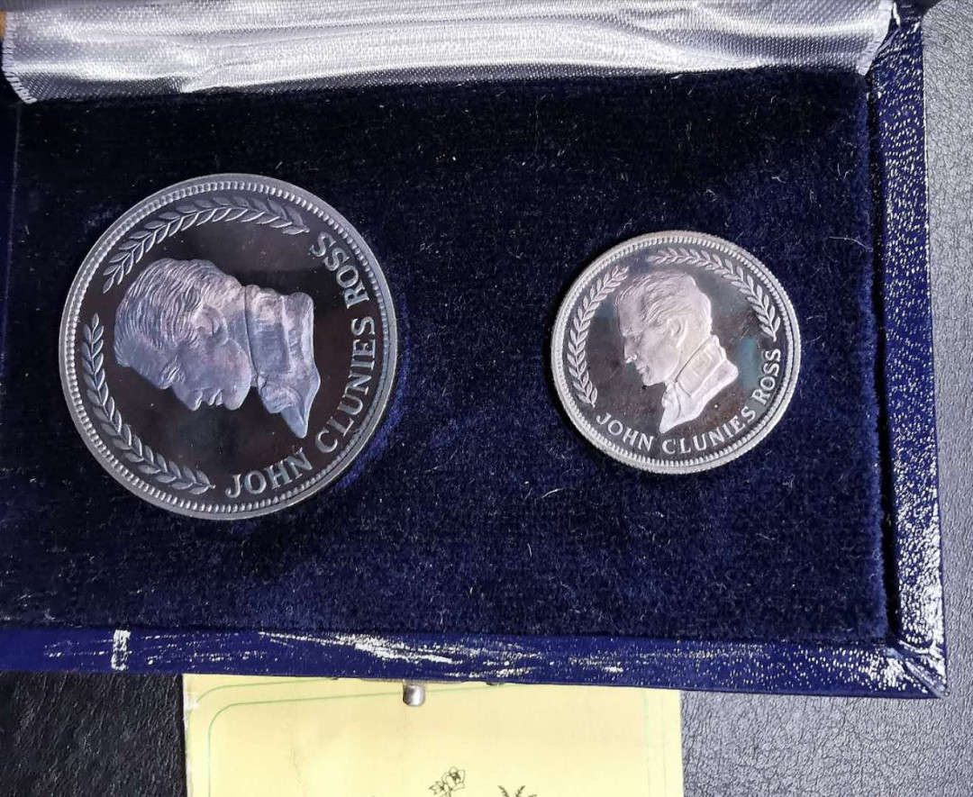 凡希社世界钱币微拍第一百零八期 1977基林科科斯两银精铸PS原盒证书少见！