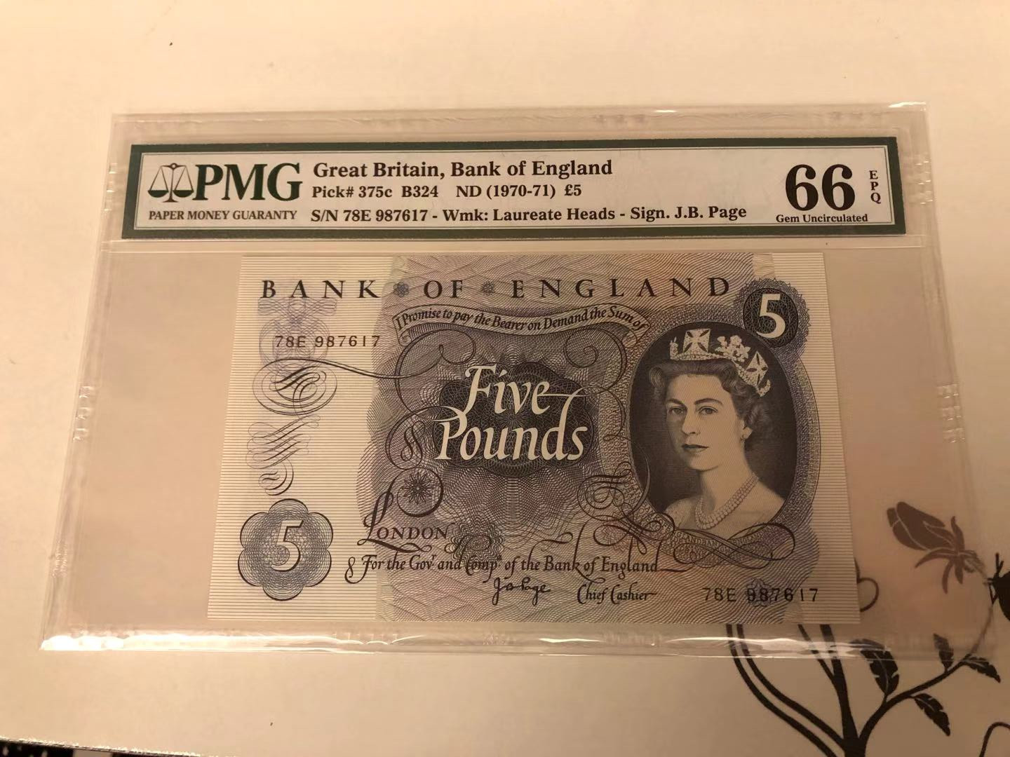 【收藏联盟】第115期拍卖（2020新年第一拍）——黑美人 英国C序列 1970-71年 5镑 PMG66EPQ  page签名 女王纸币 不列颠尼亚女神